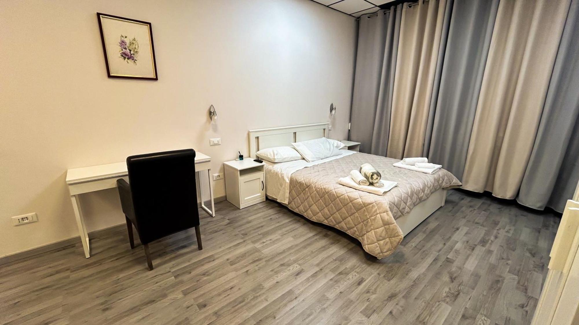 Loft Office 17 Hotel Castel Maggiore Exterior foto
